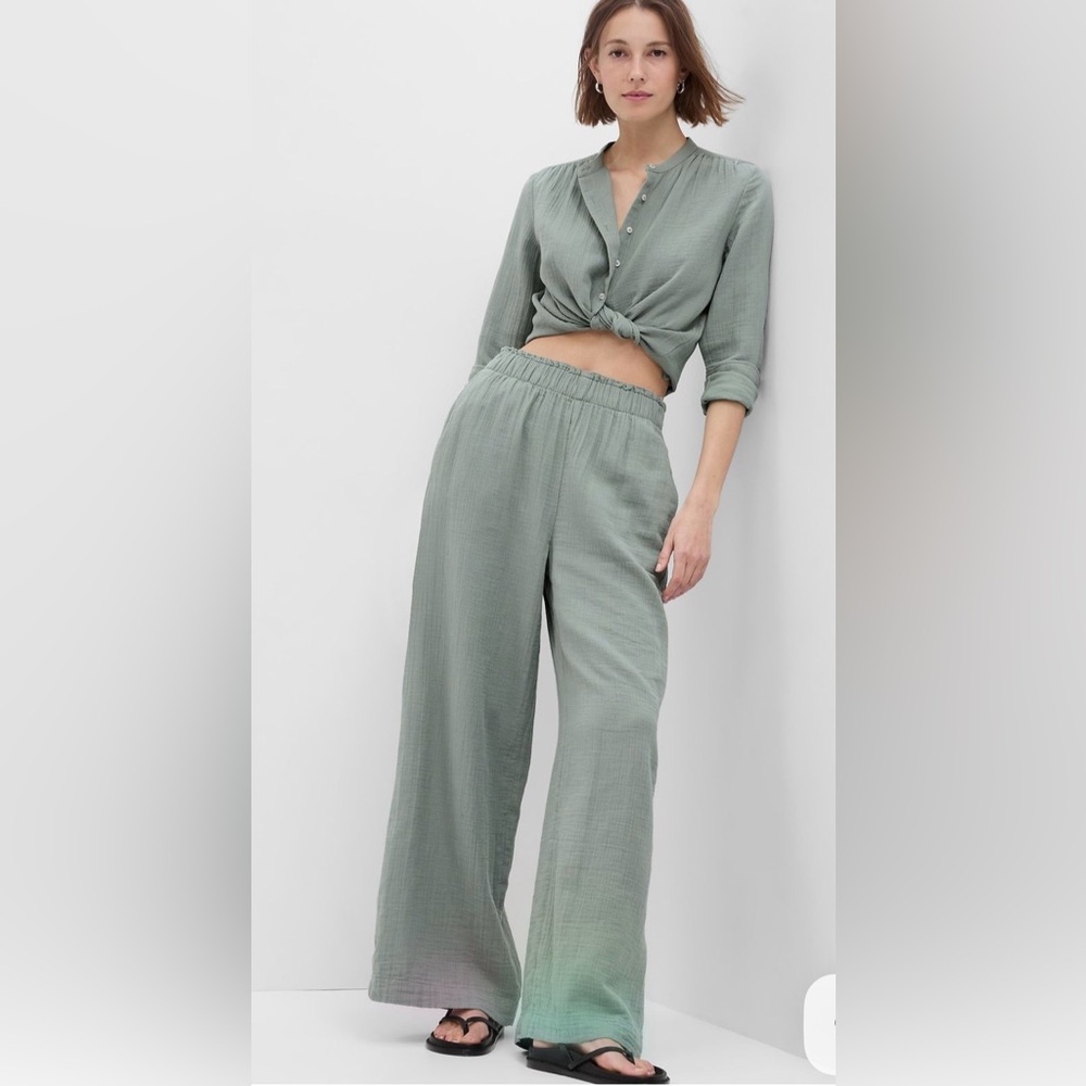 Gap Crinkle Gauze High Rise Wide Leg Pants Laurel Wreath Green - Picture 2 of 4